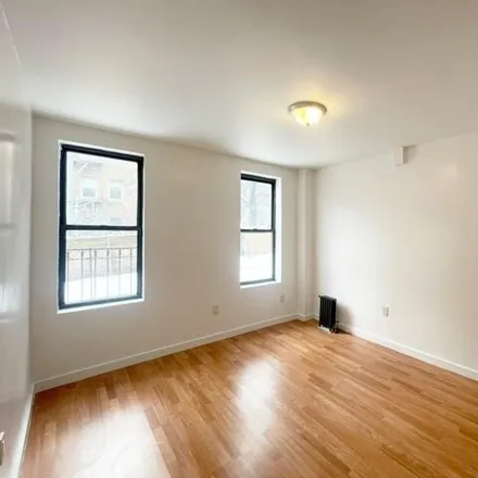 Image 7 - Tampopo Ramen, 1 Bennett Avenue, New York, NY 10033, USA - Apartment for rent