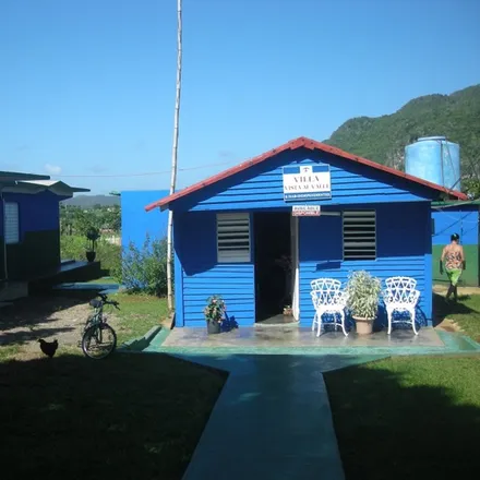 Rent this 2 bed house on Viñales