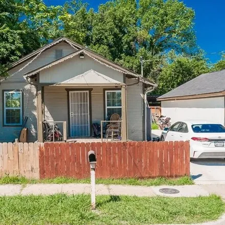 Buy this 3 bed house on 1531 Caldwell Ave in Dallas, Texas
