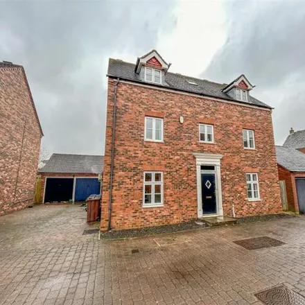 Buy this 5 bed house on Brackenpeth Mews in Newcastle upon Tyne, NE3 5RS