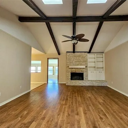 Image 6 - 10806 Running Buck Lane, Austin, TX 78750, USA - House for sale