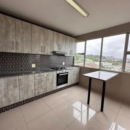 Image 3 - Toledo Avenue, Westridge, Durban, 4001, South Africa - Apartment for rent