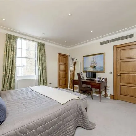 Rent this 2 bed apartment on 4 Gloucester Road in London, SW7 4PP