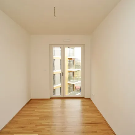 Rent this 4 bed apartment on Zinzendorfstraße 3 in 01069 Dresden, Germany