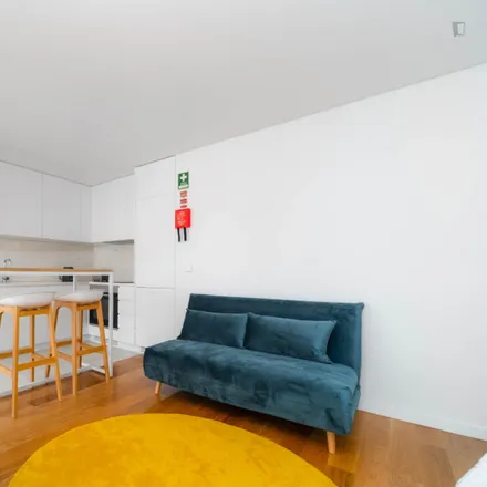 Image 5 - Rua das Doze Casas 246, 4000-255 Porto, Portugal - Apartment for rent