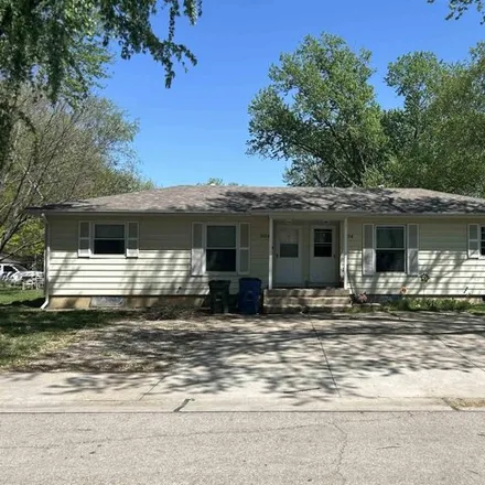 Buy this 4 bed house on 304 Minnesota Street in Lawrence, KS 66044