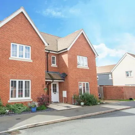 Buy this 3 bed duplex on Hawthorn Crescent in Chelmsford, CM1 4FY