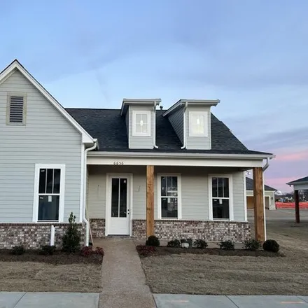 Buy this 3 bed house on Silo Square Lane North in Southaven, MS 38672