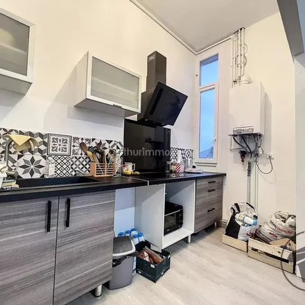 Rent this 3 bed apartment on 12 Route des Lavandières in 33910 Saint-Denis-de-Pile, France