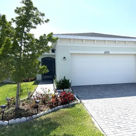Rent this 4 bed house on Diablo Circle Southwest in Palm Bay, FL 32908