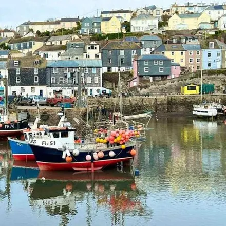 Image 1 - 14 The Cliff, Mevagissey, PL26 6UB, United Kingdom - Duplex for sale