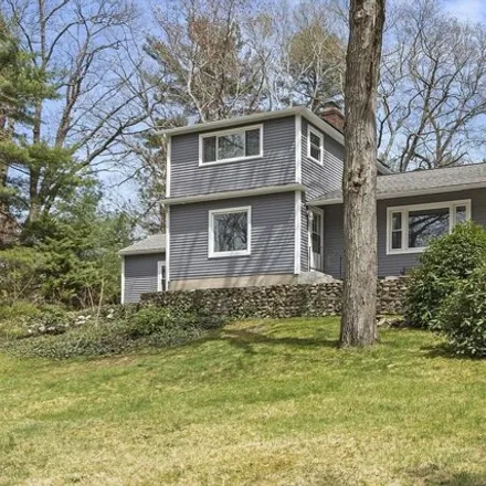 Buy this 3 bed house on 733 Oxford Street South in Auburn, MA 01537
