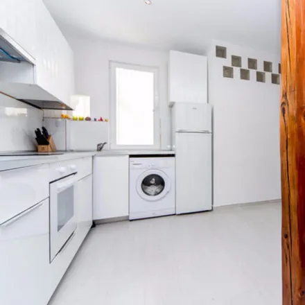 Image 8 - Calle de Buenavista, 32, 28012 Madrid, Spain - Apartment for rent