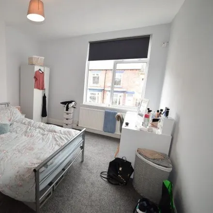 Image 7 - Everton Road, Sheffield, S11 8RY, United Kingdom - Townhouse for rent