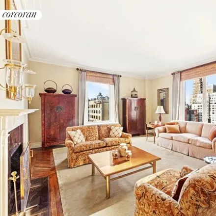 Image 3 - 72 East 82nd Street, New York, NY 10028, USA - Apartment for sale
