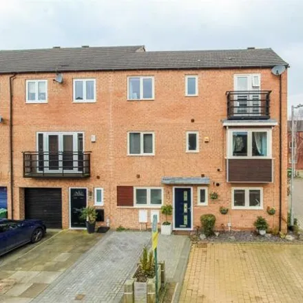 Buy this 5 bed townhouse on unnamed road in Ledston, WF10 2FB