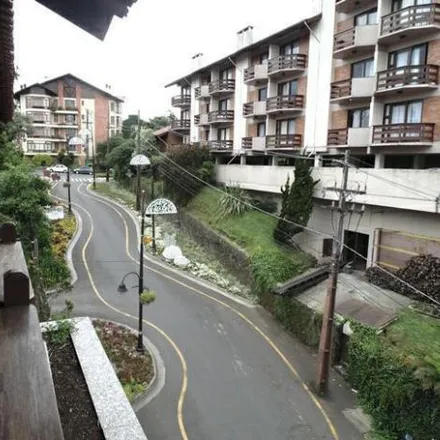 Image 2 - Renner, Avenida Borges de Medeiros, Centro, Gramado - RS, 95670-000, Brazil - Apartment for sale