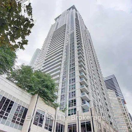 Image 9 - Residences of College Park South, 761 Bay Street, Old Toronto, ON M5G 2J9, Canada - Apartment for rent