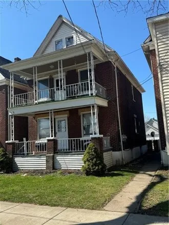 Buy this 5 bed house on 416 26th Street in City of Niagara Falls, NY 14303