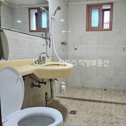 Image 2 - 서울특별시 송파구 석촌동 237-3 - Apartment for rent