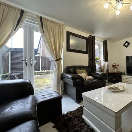 Image 2 - Beckhill Grove, Leeds, LS7 2RX, United Kingdom - Townhouse for sale