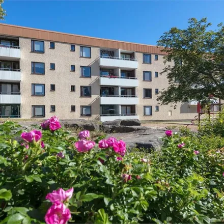 Rent this 3 bed apartment on Vilbergsgatan 81 in 83, 85