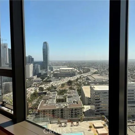 Rent this 1 bed apartment on 1100 Wilshire in 1100 Wilshire Boulevard, Los Angeles