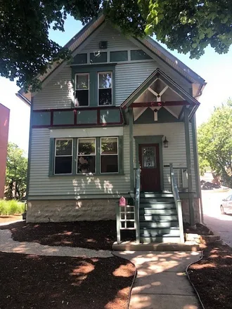 Rent this 2 bed house on 323 North Maple Avenue in Oak Park, IL 60302