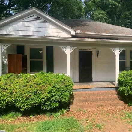 Rent this 3 bed house on 405 Summit Drive in Northgate, Greenville