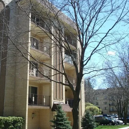 Image 4 - Ridgemoor Estates Condo, 6430-6436 West Belle Plaine Avenue, Chicago, IL 60634, USA - Condo for sale