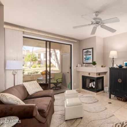 Image 2 - East McEnroe Drive, Scottsdale, AZ 85258, USA - Apartment for rent