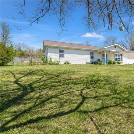Buy this 3 bed house on 14445 Tailor Road in Pulaski County, MO 65584