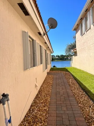 Image 5 - 6097 Adriatic Way, Lake Belvedere Estates, Palm Beach County, FL 33413, USA - House for rent