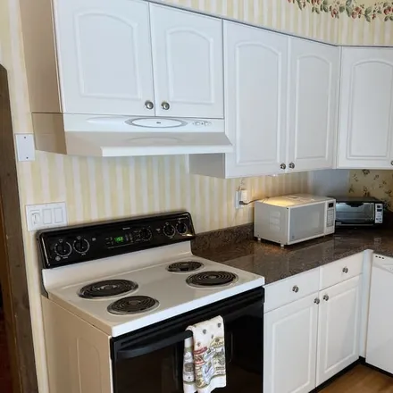 Rent this 3 bed condo on Dover in VT, 05356
