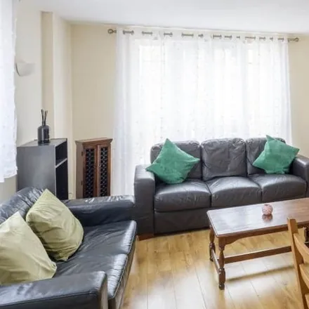 Rent this 2 bed apartment on Hult International Business School in 33 Commercial Road, St. George in the East