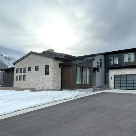 Buy this 5 bed house on 501 W Devey Dr in Alpine, Utah