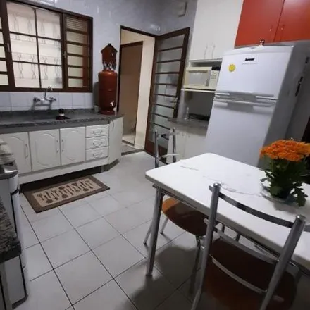 Buy this 2 bed house on Rua Laerte Monteiro Oliveira in Residencial Monte Alegre, Campo Limpo Paulista - SP