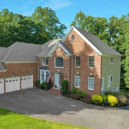 Image 1 - 4 Gideon Ct, Raritan, New Jersey, 08822 - House for sale