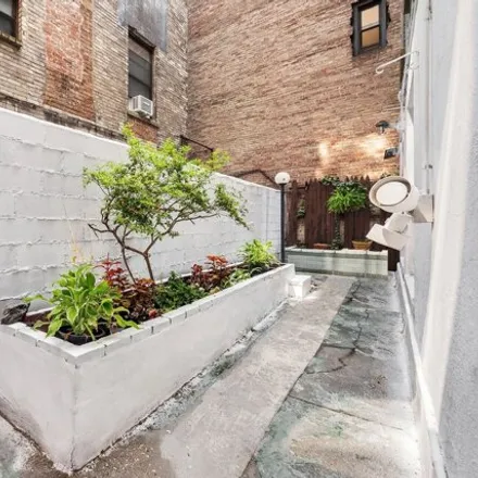 Image 4 - 860 West End Avenue, New York, NY 10025, USA - House for rent