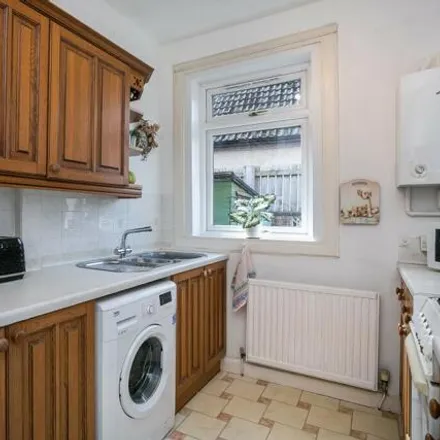 Image 7 - 6 Mountcastle Gardens, City of Edinburgh, EH8 7SS, United Kingdom - Duplex for sale