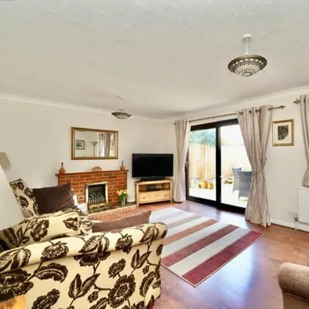 Image 3 - High Street, Riseley, Bedfordshire, Mk44 - House for sale