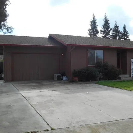 Buy this 3 bed house on 4608 Sioux Drive in Denair, Stanislaus County
