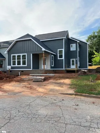 Buy this 3 bed house on 125 Dobbs Street in Greenville, SC 29605