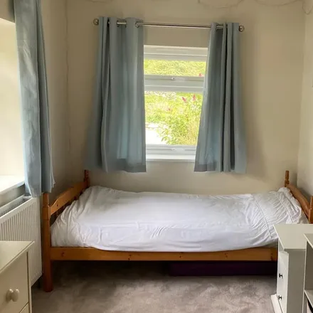 Rent this 4 bed house on Llandygai in LL57 4AZ, United Kingdom