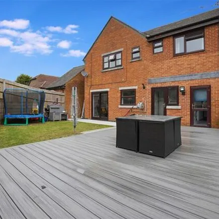 Buy this 4 bed house on Marsham Way in Halling, ME2 1LY