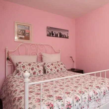 Rent this 4 bed room on carrer de la Font in 08196 Sant Cugat del Vallès, Spain