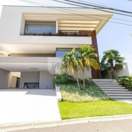 Buy this 4 bed house on Rua Antônio Escorsin 2102 in São Braz, Curitiba - PR
