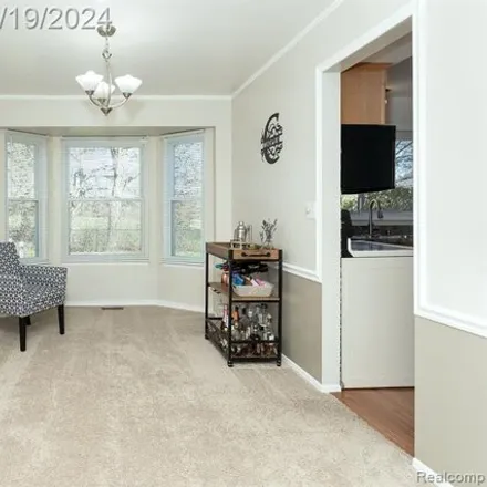 Image 7 - 27950 Gettysburg Street, Farmington Hills, MI 48331, USA - House for sale