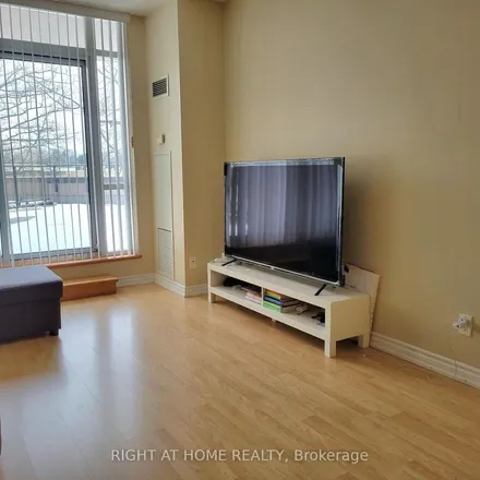 Image 6 - The Rosewood, 135 Wynford Drive, Toronto, ON M3C 1J3, Canada - Apartment for rent