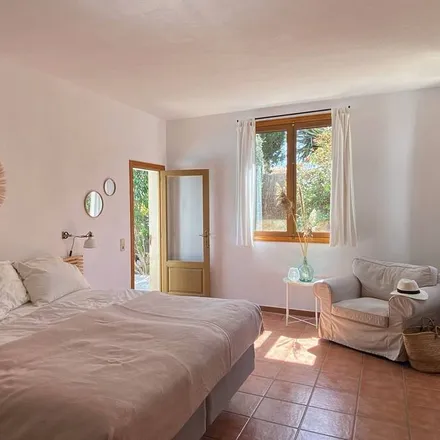 Rent this 3 bed house on 07690 Santanyí